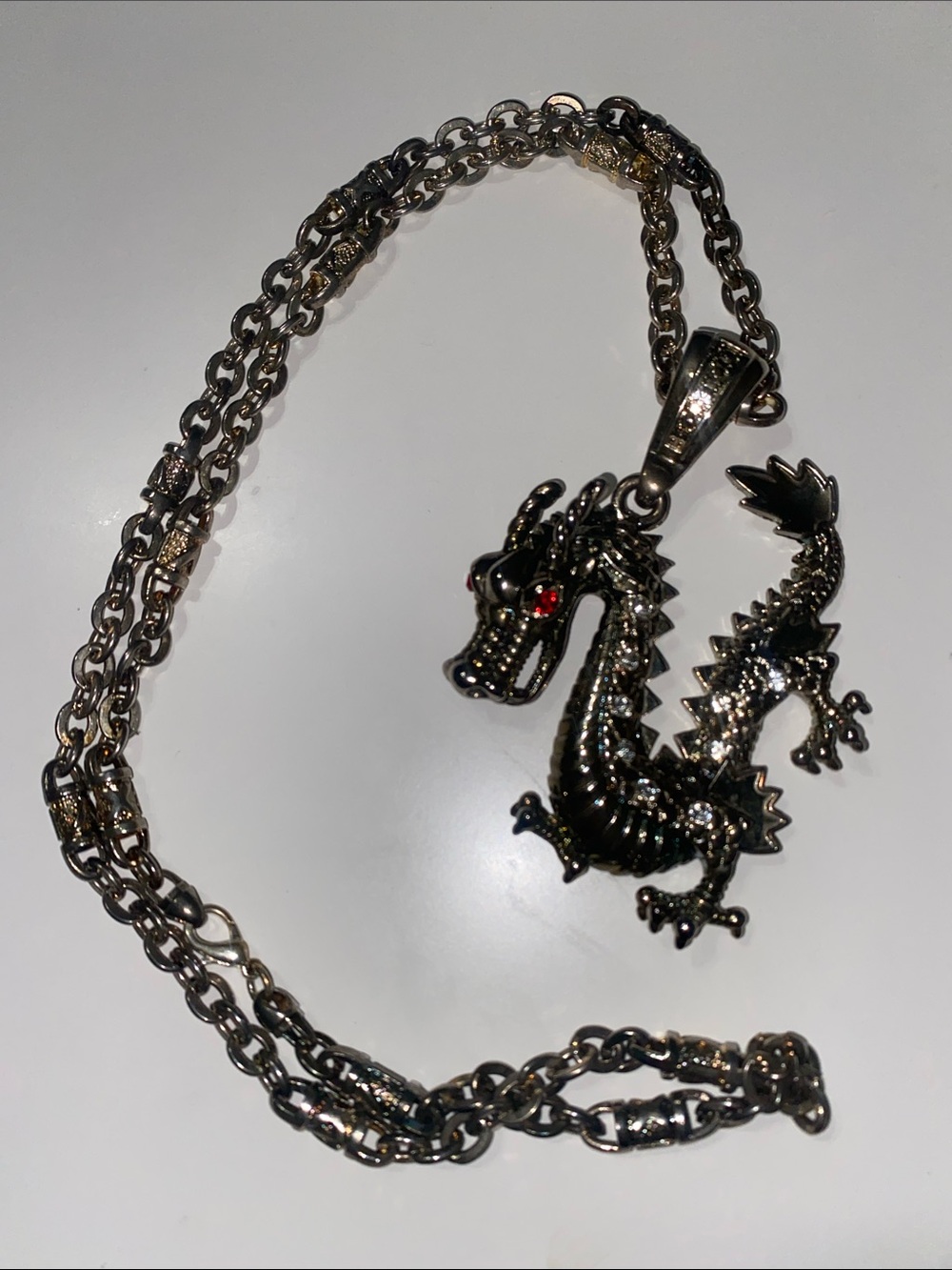 Silver and Gold Tone Dragon Pendant Necklace - Stylish Reptile-Inspired Jewelry
